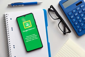 【ステップ図解】Google Classroom で採点した課題の合計点 を確認する