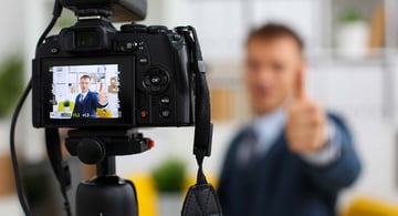 【新機能を紹介】Chromebook で自撮り解説動画を簡単作成する