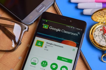 【ステップ図解】Google Classroom でノート提出の課題を出す