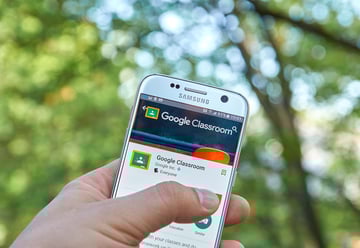 【ステップ図解】Google Classroom で確認テストを配付し、採点を行う