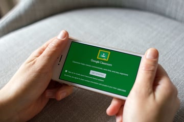 【ステップ図解】 Google Classroom で課題を配付して、回収・フィードバックを行う